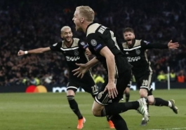 Ajax beat Spurs 1-0 in first leg of Chamions League semi-final