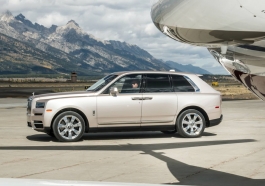 The 2019 Rolls-Royce Cullinan