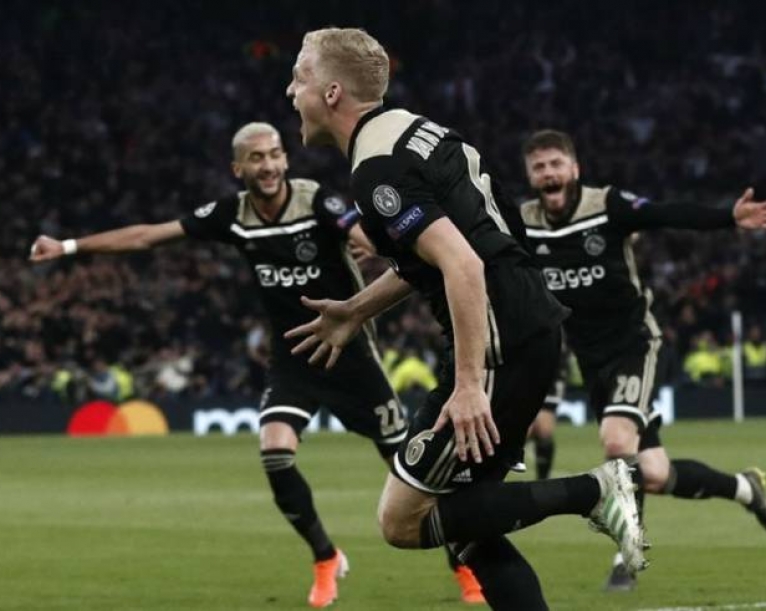 Ajax beat Spurs 1-0 in first leg of Chamions League semi-final